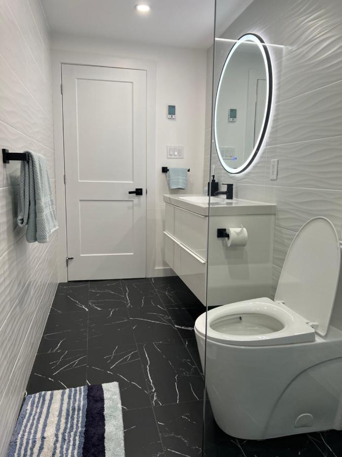 The Croft House - 2 Bedroom 1 Bathroom Suite Μπέρλινγκτον Εξωτερικό φωτογραφία